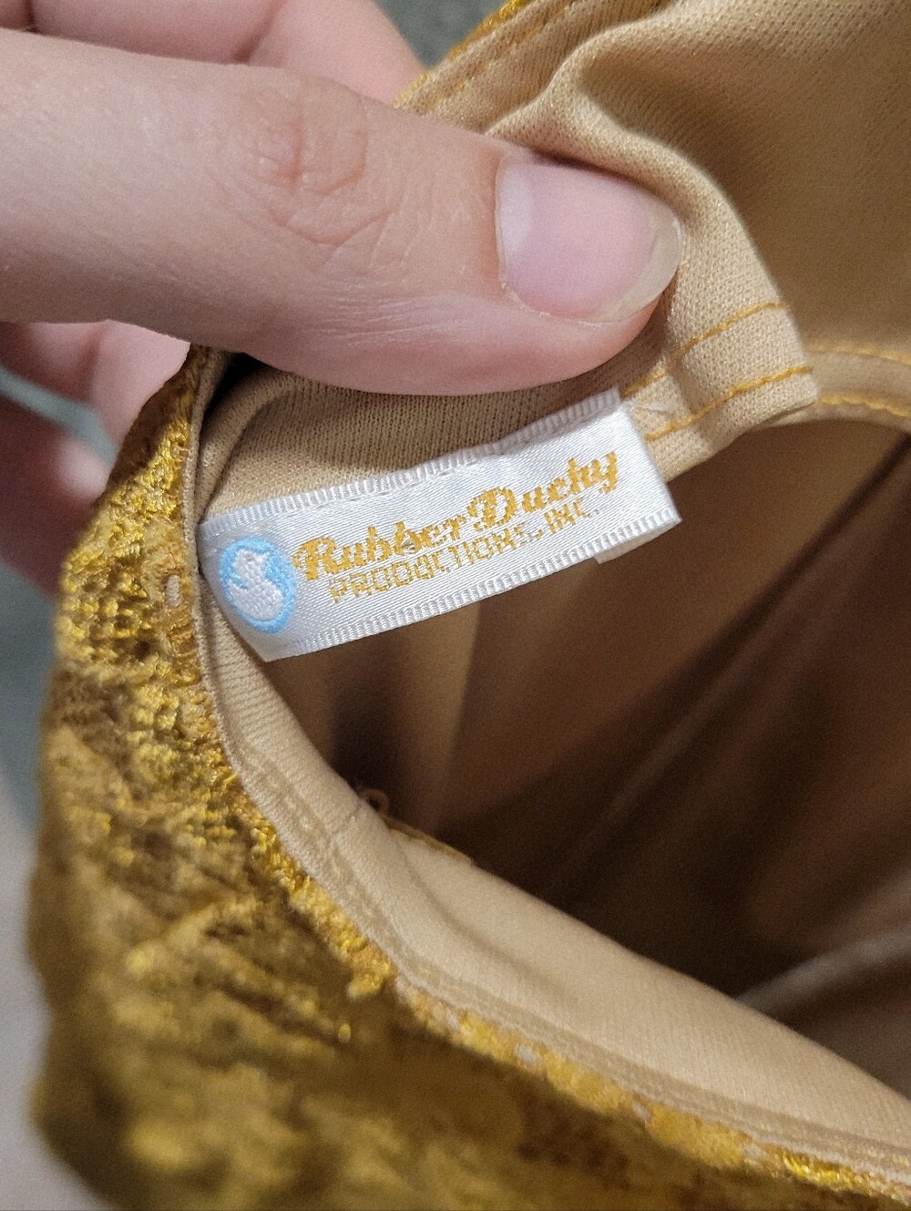 Rubber Ducky Productions. Gold Lace Evening Gown – Size Medium - Picture 5 of 5